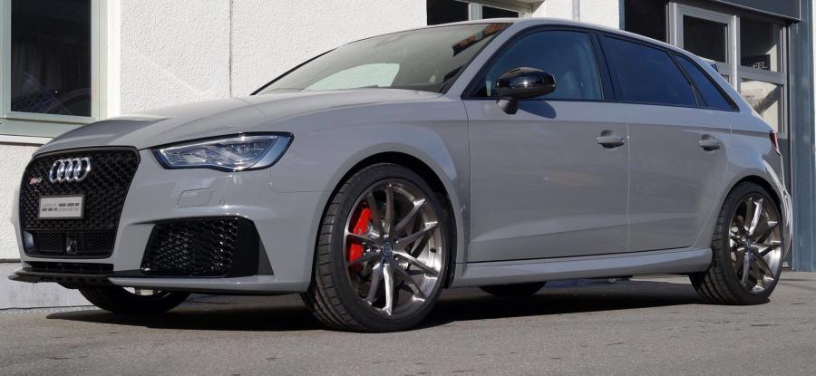  Audi RS3 Sportback on HRE Wheels (P104) 2016 года  (фото 2 из 16)